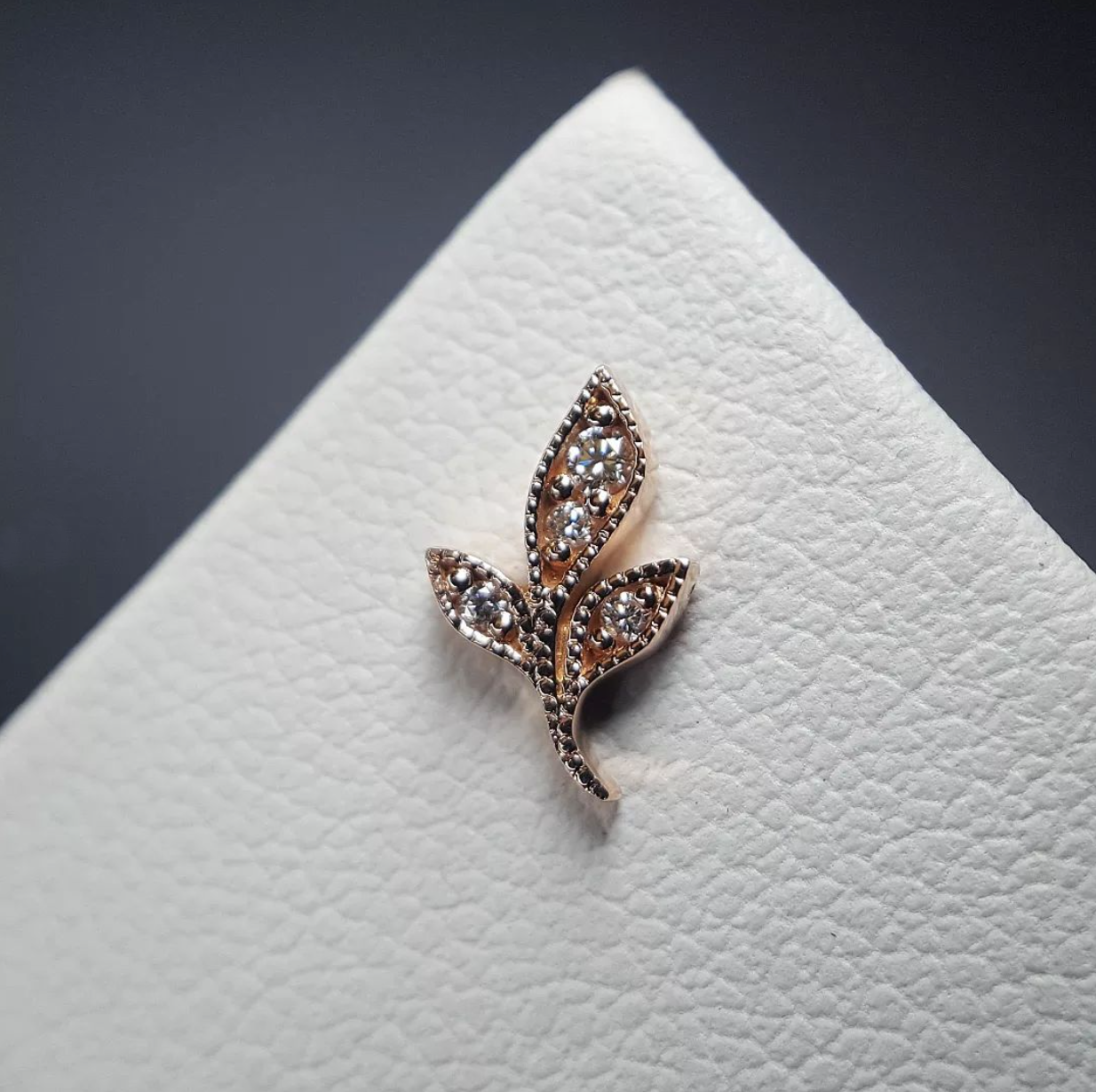 BVLA - Mini Wisteria - Diamond-thumbmail-3