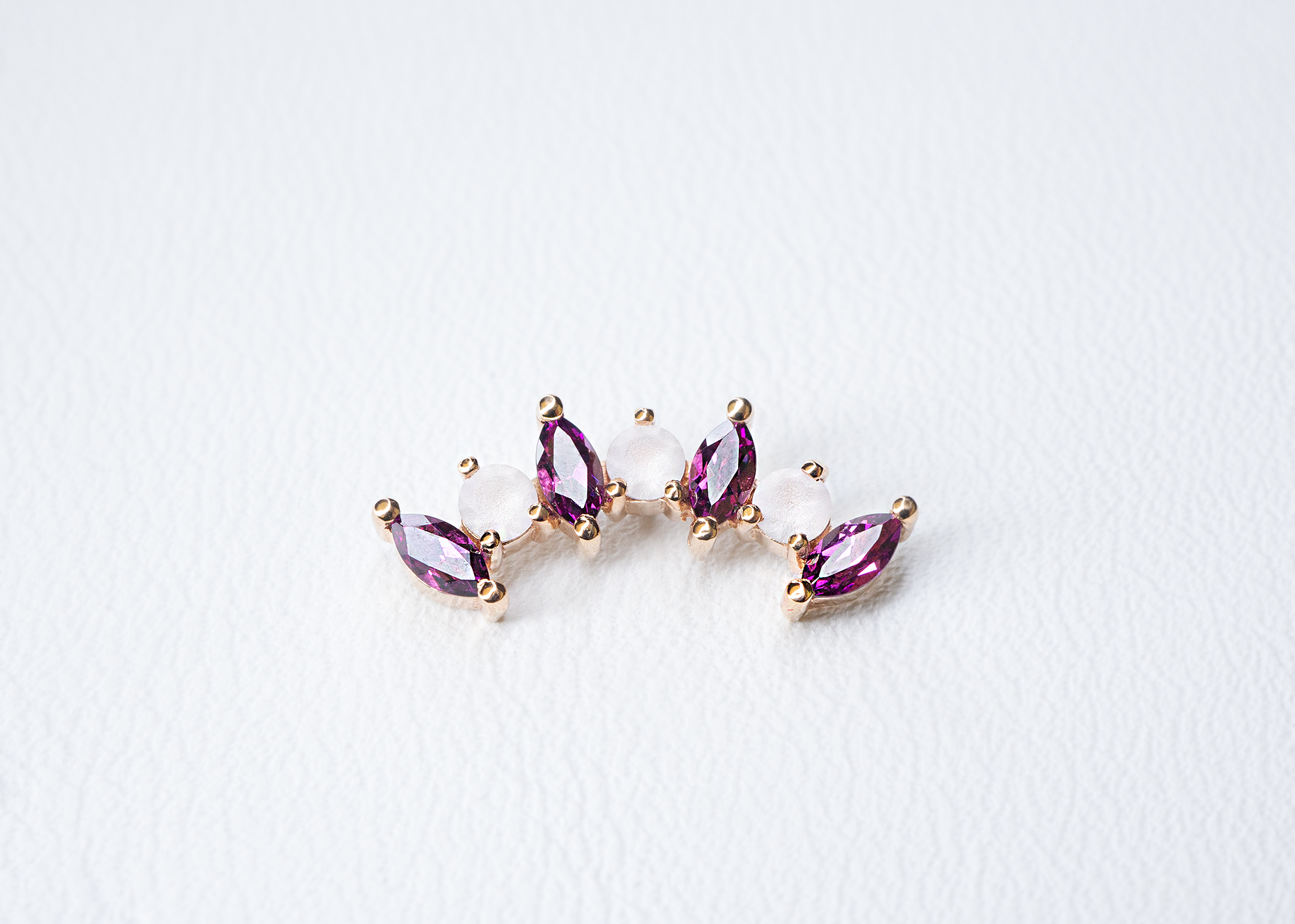BVLA - Sara - Rhodolite / Sandblasted Cz