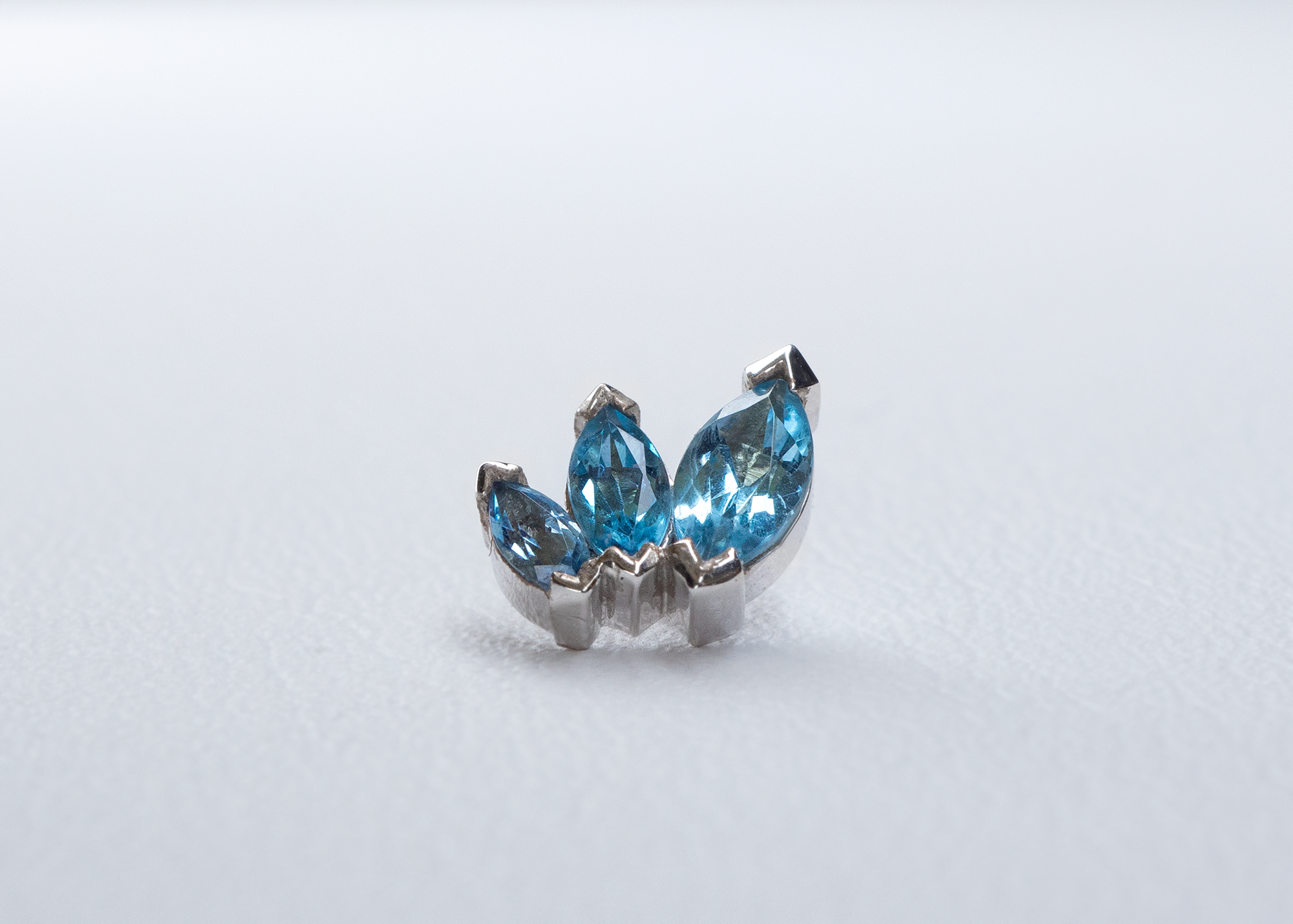 BVLA - French Kiss - Aquamarine