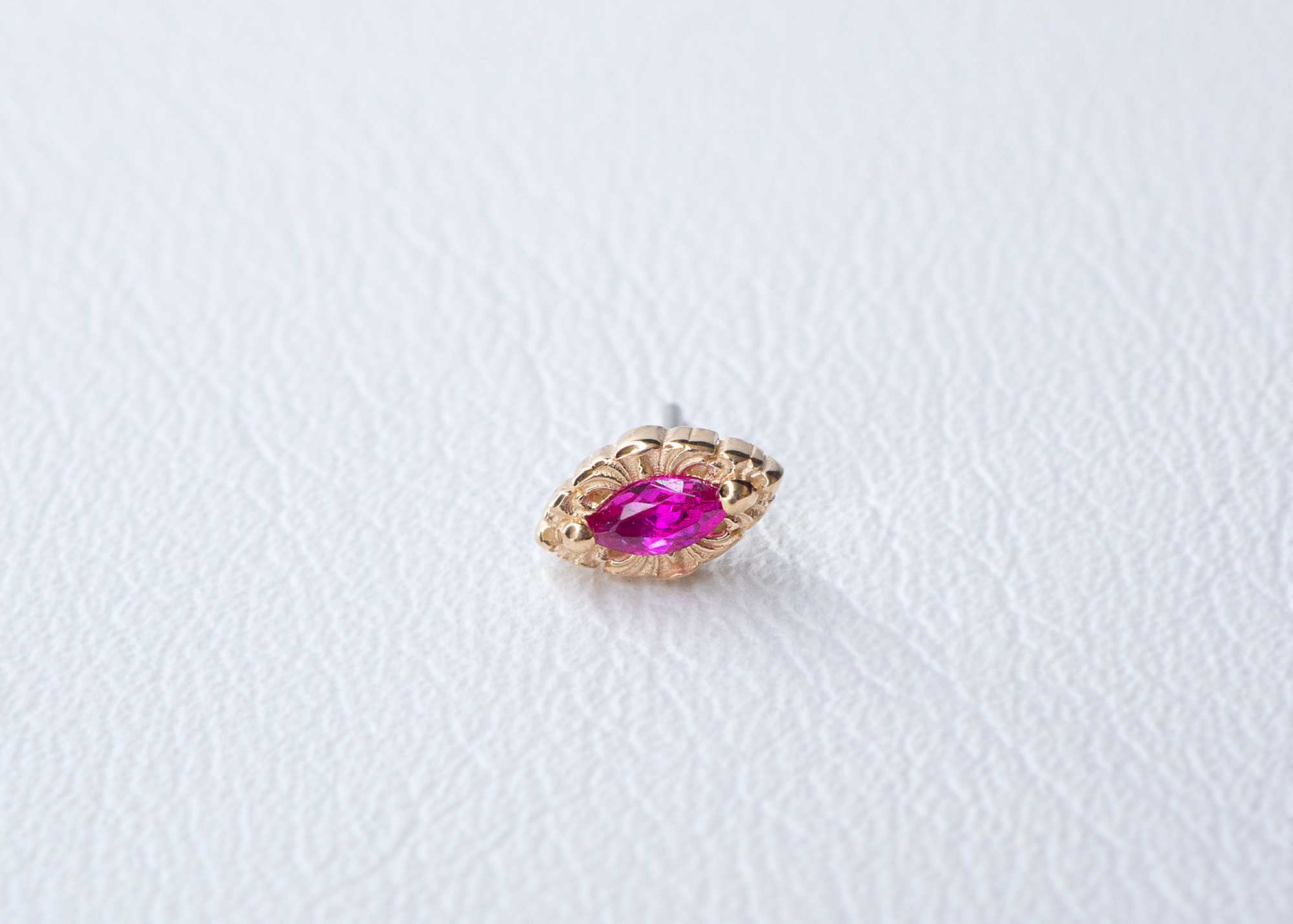AuAdore - Honor - Ruby