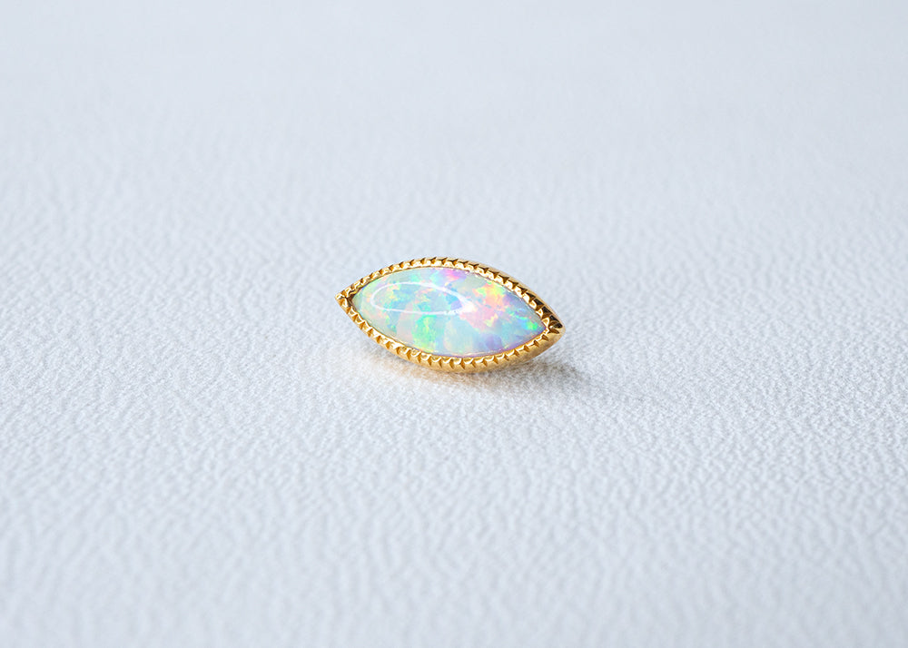 Auris - Leaf Cab - Opal