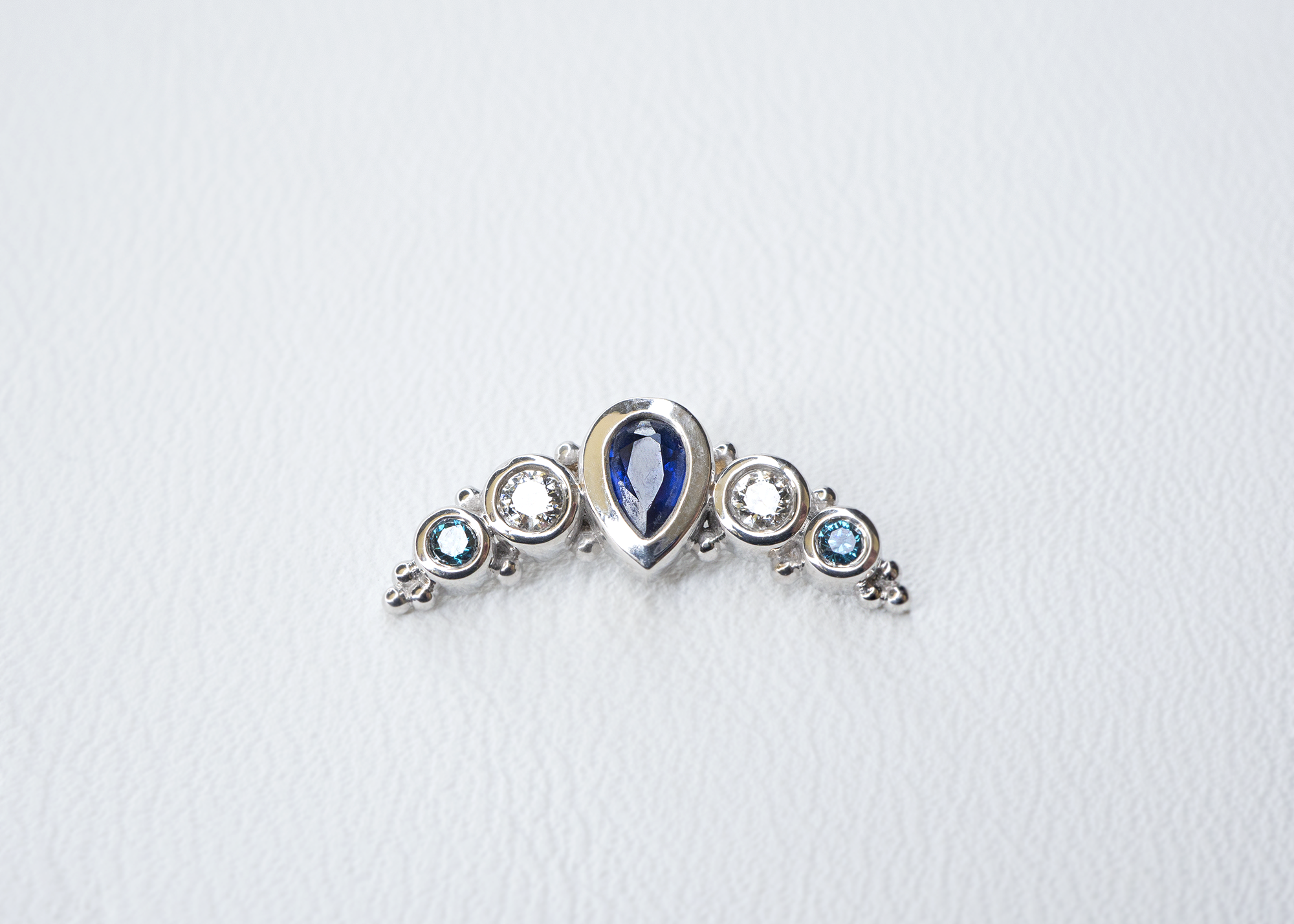 BVLA - Charlotte Panaraya - Diamond / Blue Diamond / Saphir