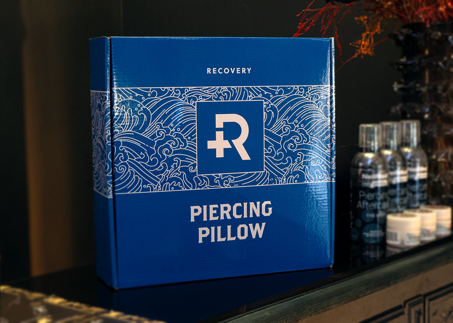 Piercing cushion-thumbmail-3