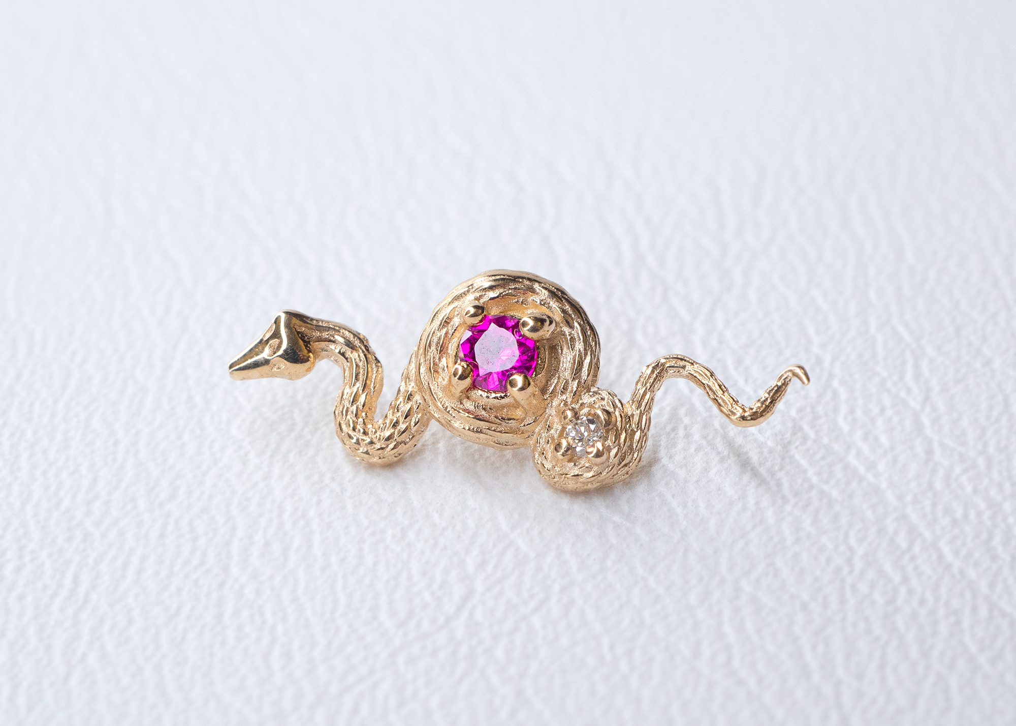AuAdore - Rebirth - Ruby