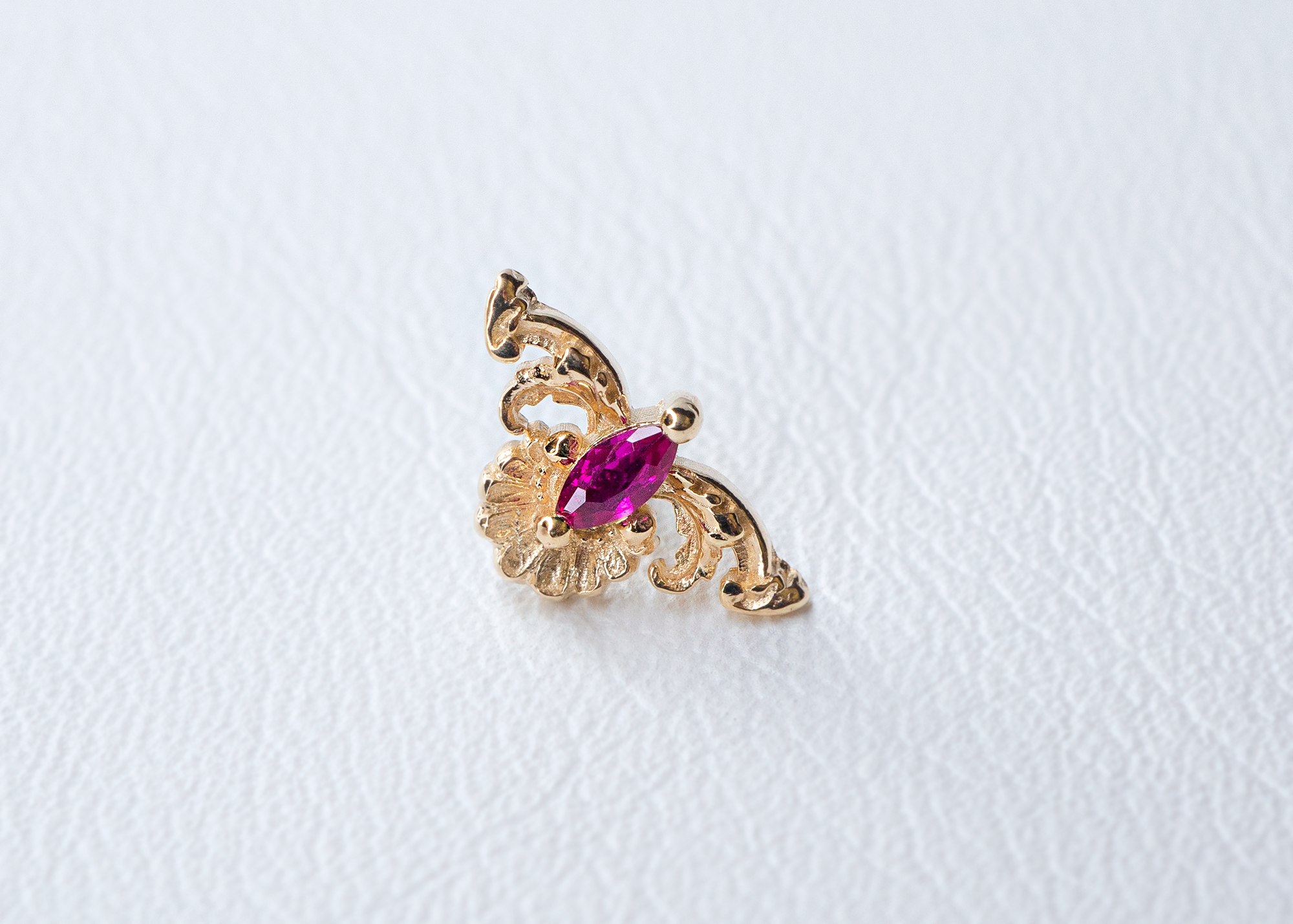 AuAdore - Resurrection - Ruby