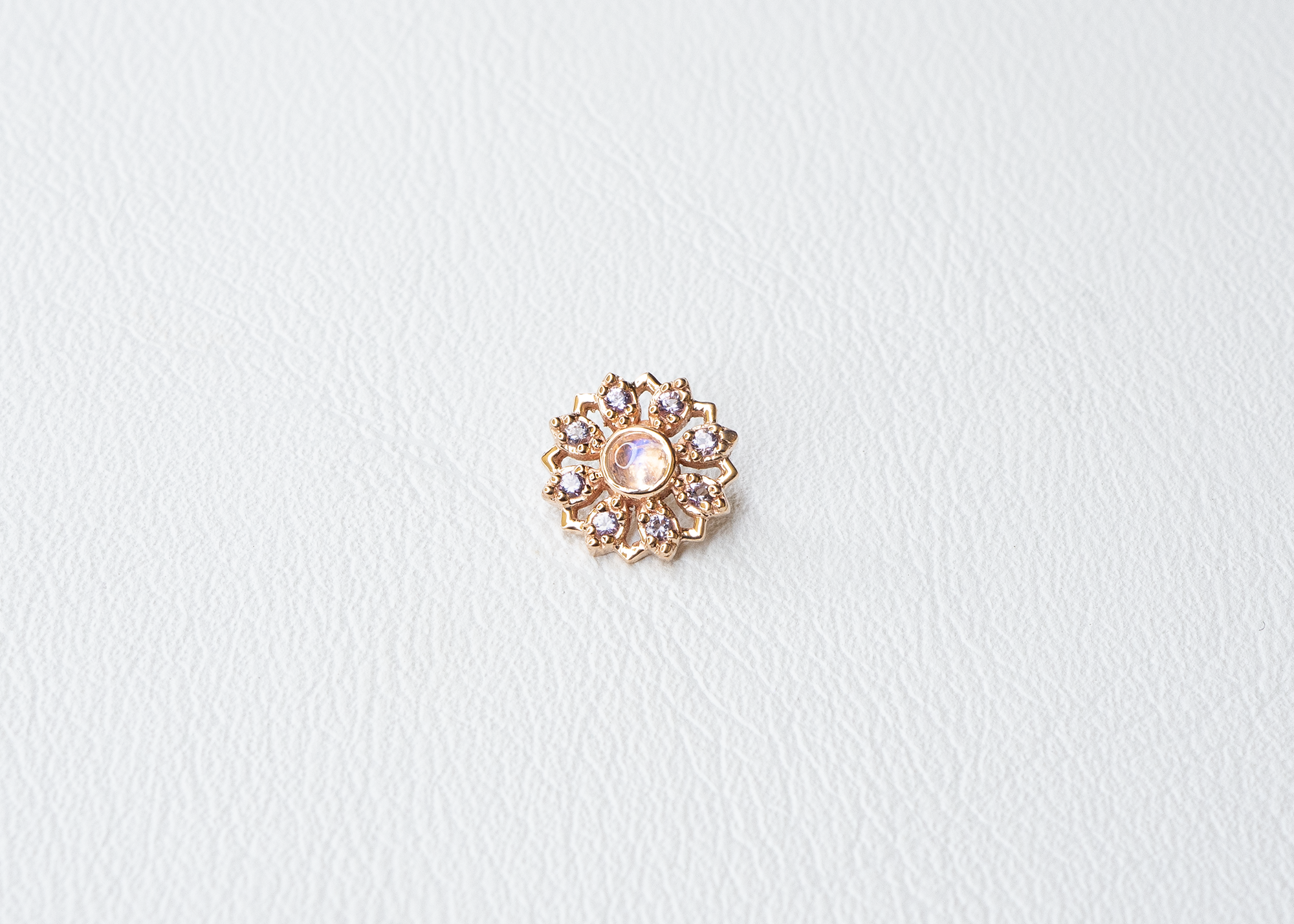 BVLA - Rosette - Amethyst / Rainbow Moonstone