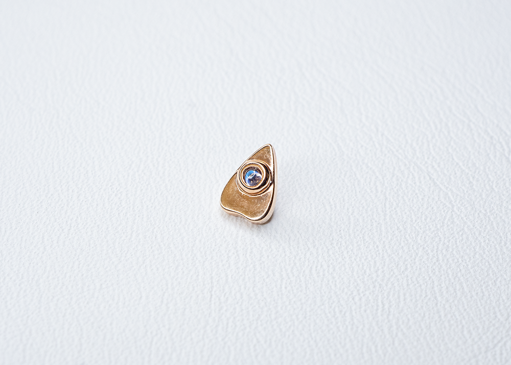 BVLA - Summon the Spirit - Rainbow Moonstone